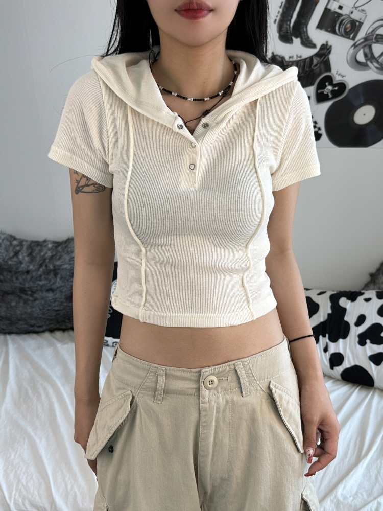 라멜 더 라인 포인트 버튼 후드 크롭 티셔츠(4color) - 키미스